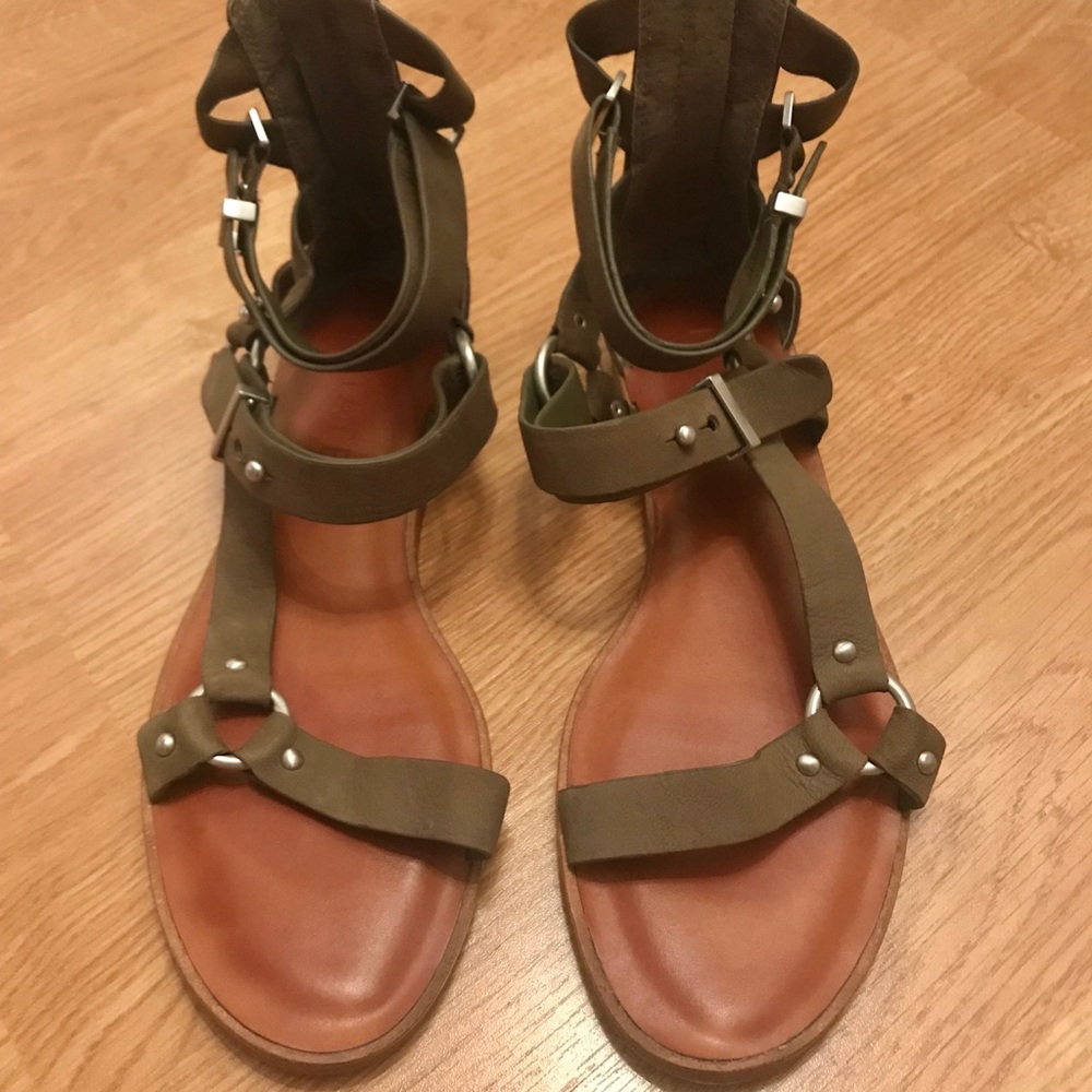 1. State Channdra Gladiator Sandal - Picture 4 of 8